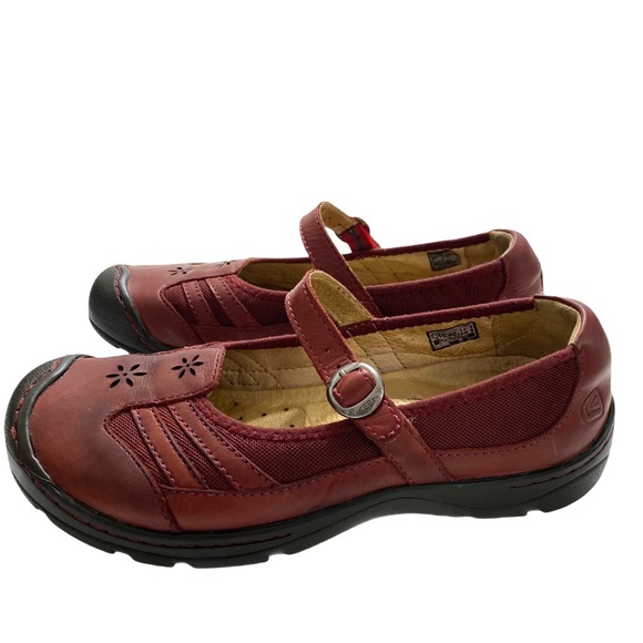 keen ballerina flats